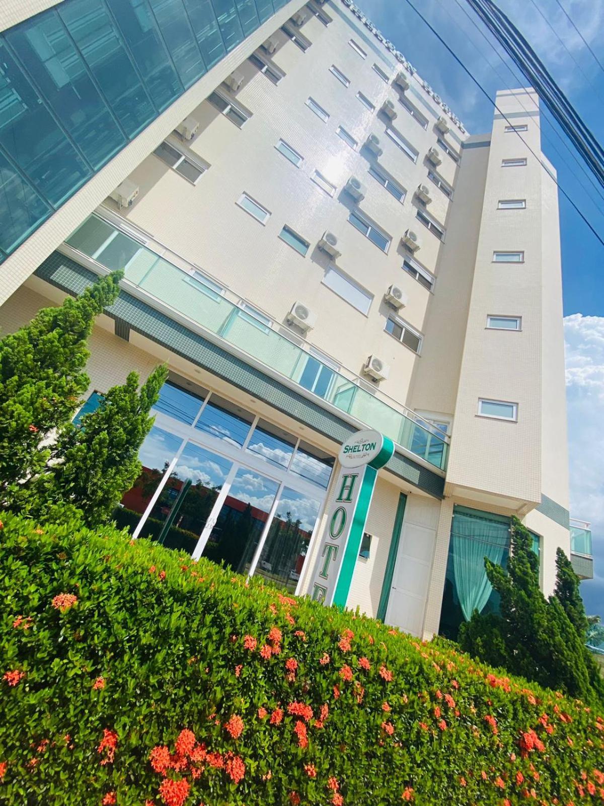 Shelton Palace Hotel Paranavaí エクステリア 写真